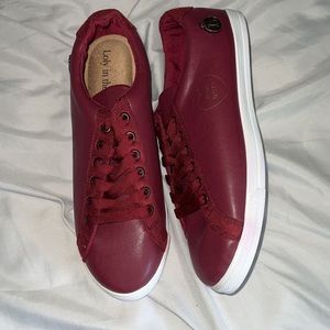 80% off perfect condition Loly in the Sky vintage burgundy shoes! Size 9!